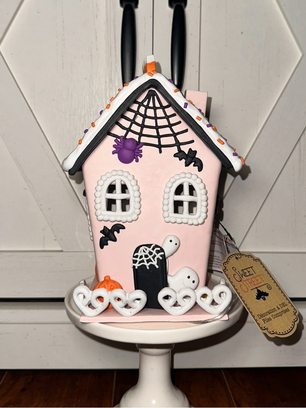 Sweet Street Pink Halloween LED Haunted House Decor
